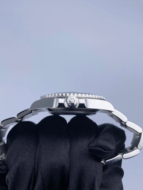 Rolex Submariner 126610 LN Image 4